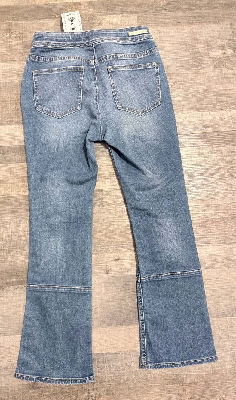 Pilcro and the Letterpress High-Rise Cropped Bootcut Jeans with Side Zip - Picture 9 of 14